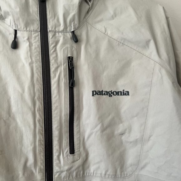 Patagonia Waterproof Shell - Picture 10 of 12